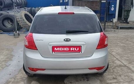 KIA cee'd I рестайлинг, 2010 год, 650 000 рублей, 2 фотография