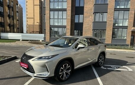 Lexus RX IV рестайлинг, 2022 год, 7 400 000 рублей, 1 фотография