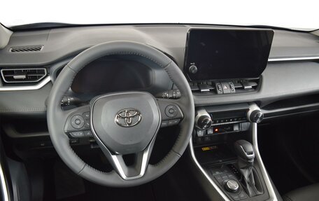 Toyota RAV4, 2024 год, 6 390 000 рублей, 16 фотография