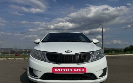 KIA Rio III рестайлинг, 2013 год, 1 100 000 рублей, 7 фотография