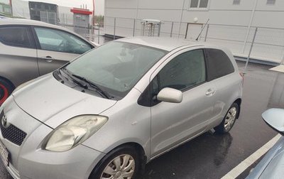 Toyota Yaris III рестайлинг, 2008 год, 600 000 рублей, 1 фотография