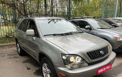 Lexus RX IV рестайлинг, 2000 год, 895 000 рублей, 1 фотография