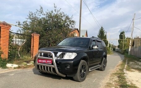 Nissan Pathfinder, 2012 год, 2 150 000 рублей, 1 фотография