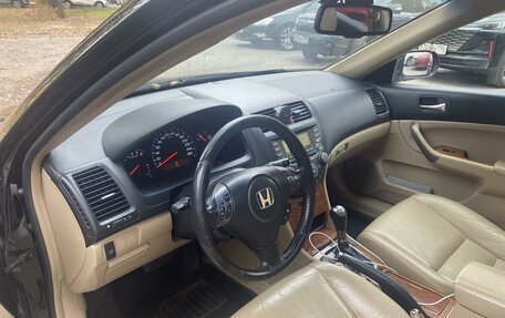 Honda Accord VII рестайлинг, 2007 год, 600 000 рублей, 10 фотография