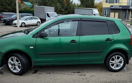 Volkswagen Polo IV рестайлинг, 2002 год, 350 000 рублей, 3 фотография