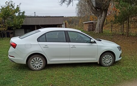 Skoda Rapid II, 2021 год, 1 800 000 рублей, 2 фотография