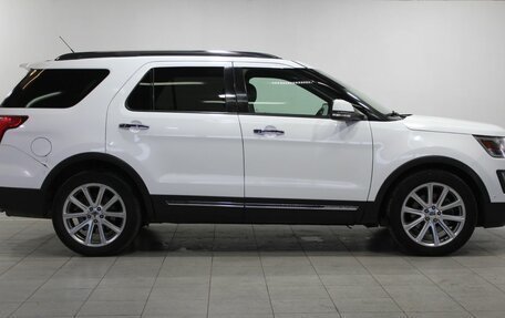 Ford Explorer VI, 2016 год, 2 429 000 рублей, 4 фотография