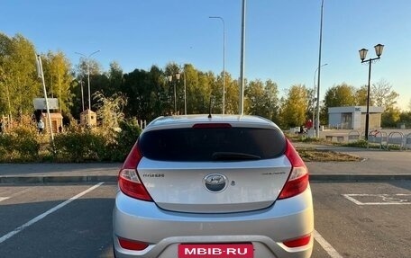 Hyundai Solaris II рестайлинг, 2012 год, 735 000 рублей, 4 фотография