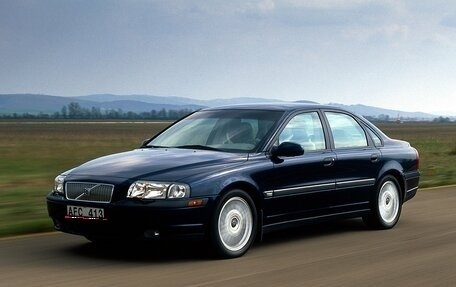 Volvo S80 II рестайлинг 2, 2001 год, 399 000 рублей, 1 фотография