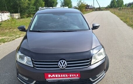 Volkswagen Passat B7, 2011 год, 860 000 рублей, 10 фотография