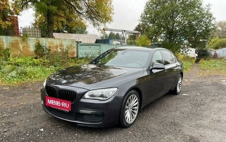 BMW 7 серия, 2013 год, 2 230 000 рублей, 2 фотография