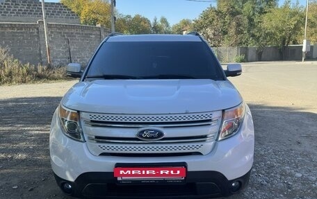 Ford Explorer VI, 2012 год, 1 800 000 рублей, 7 фотография