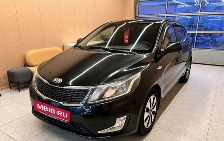 KIA Rio III рестайлинг, 2013 год, 1 100 000 рублей, 4 фотография