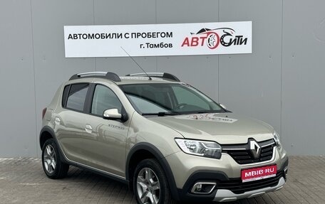 Renault Sandero II рестайлинг, 2021 год, 1 355 000 рублей, 1 фотография