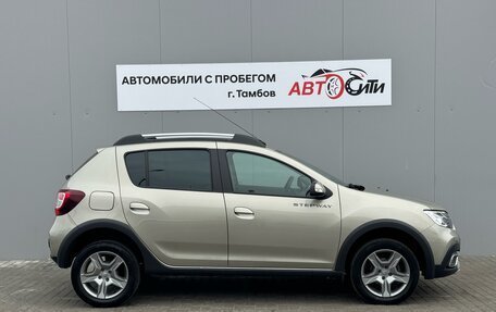 Renault Sandero II рестайлинг, 2021 год, 1 355 000 рублей, 8 фотография