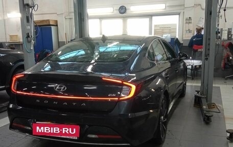 Hyundai Sonata VIII, 2021 год, 3 100 000 рублей, 3 фотография