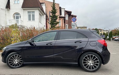 Mercedes-Benz A-Класс, 2013 год, 1 550 000 рублей, 3 фотография