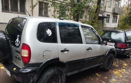 Chevrolet Niva I рестайлинг, 2004 год, 210 000 рублей, 5 фотография