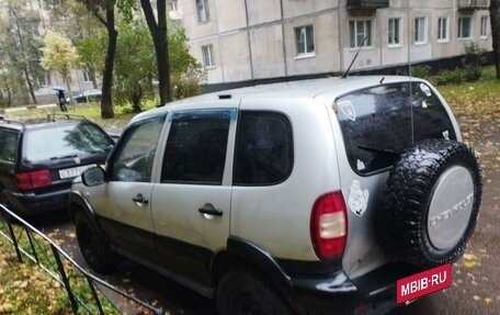 Chevrolet Niva I рестайлинг, 2004 год, 210 000 рублей, 2 фотография