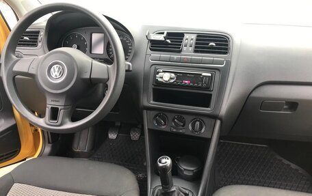 Volkswagen Polo VI (EU Market), 2011 год, 770 000 рублей, 15 фотография