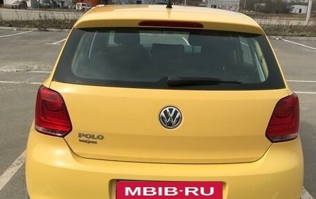 Volkswagen Polo VI (EU Market), 2011 год, 770 000 рублей, 2 фотография