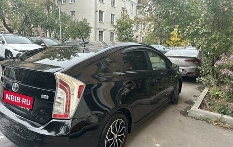 Toyota Prius, 2012 год, 1 800 000 рублей, 4 фотография