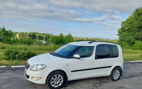 Skoda Roomster, 2013 год, 670 000 рублей, 2 фотография