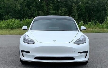 Tesla Model 3 I, 2022 год, 5 169 000 рублей, 2 фотография