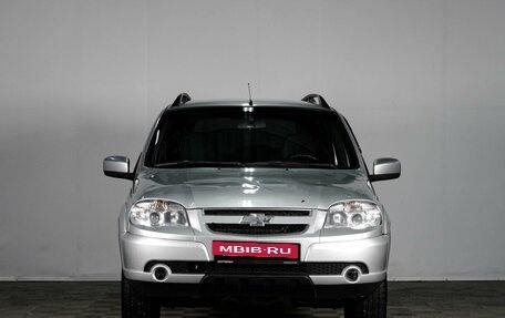 Chevrolet Niva I рестайлинг, 2012 год, 599 000 рублей, 3 фотография