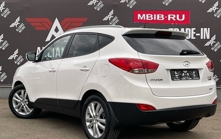 Hyundai ix35 I рестайлинг, 2011 год, 1 595 000 рублей, 5 фотография