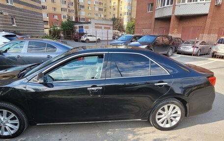 Toyota Camry, 2013 год, 1 850 000 рублей, 2 фотография