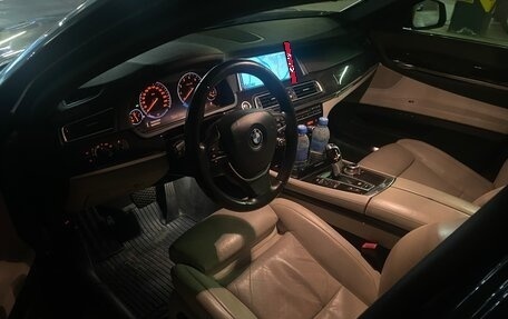 BMW 7 серия, 2012 год, 2 100 000 рублей, 8 фотография