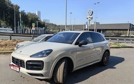 Porsche Cayenne III, 2022 год, 18 200 000 рублей, 2 фотография