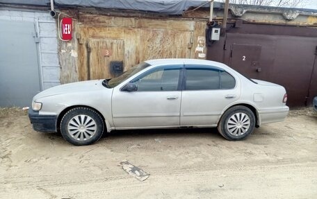 Nissan Cefiro II, 1997 год, 250 000 рублей, 2 фотография