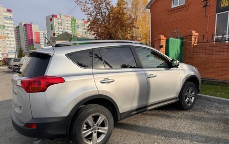 Toyota RAV4, 2015 год, 2 500 000 рублей, 5 фотография