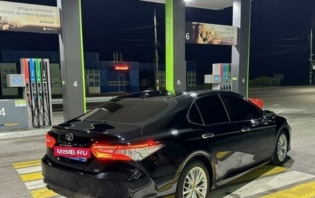 Toyota Camry, 2019 год, 3 700 000 рублей, 3 фотография