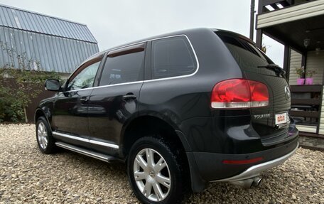 Volkswagen Touareg III, 2005 год, 949 999 рублей, 4 фотография