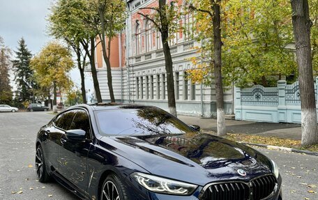 BMW 8 серия, 2019 год, 7 700 000 рублей, 3 фотография