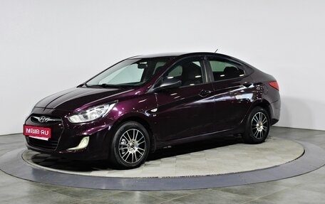 Hyundai Solaris II рестайлинг, 2012 год, 727 000 рублей, 1 фотография