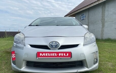 Toyota Prius, 2010 год, 968 500 рублей, 3 фотография