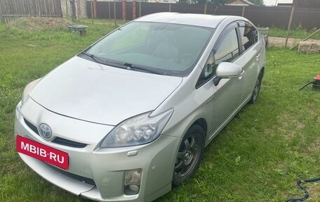 Toyota Prius, 2010 год, 968 500 рублей, 12 фотография