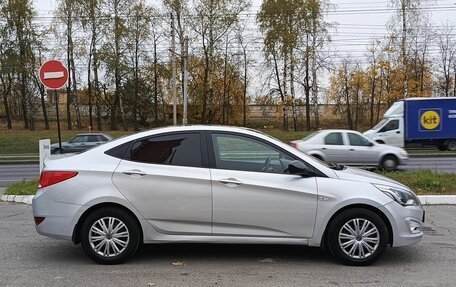 Hyundai Solaris II рестайлинг, 2015 год, 1 086 500 рублей, 4 фотография