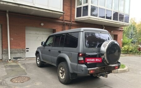 Mitsubishi Pajero III рестайлинг, 1994 год, 460 000 рублей, 3 фотография