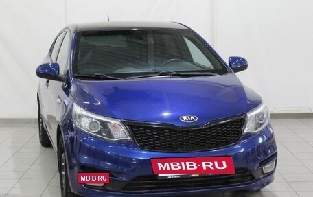 KIA Rio III рестайлинг, 2015 год, 865 000 рублей, 3 фотография