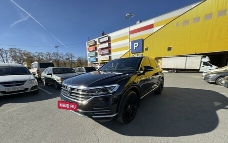 Volkswagen Touareg III, 2019 год, 6 700 000 рублей, 2 фотография