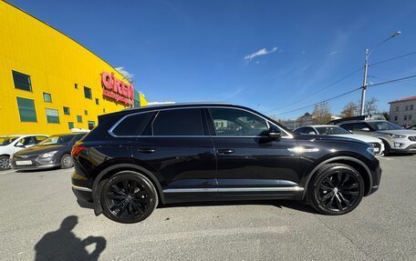 Volkswagen Touareg III, 2019 год, 6 700 000 рублей, 7 фотография