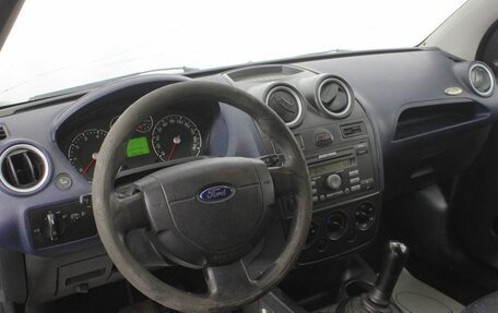 Ford Fiesta, 2006 год, 280 000 рублей, 13 фотография