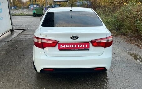 KIA Rio III рестайлинг, 2012 год, 850 000 рублей, 4 фотография