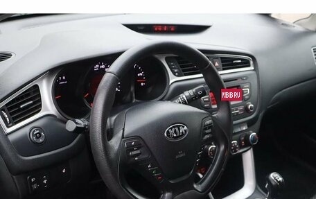 KIA cee'd III, 2015 год, 1 100 000 рублей, 6 фотография