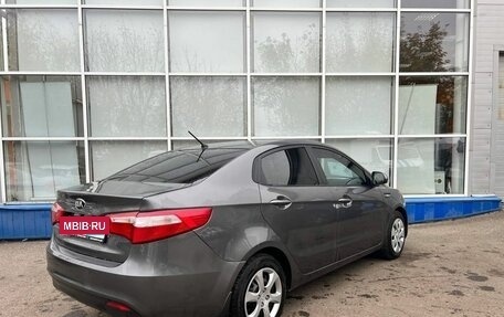 KIA Rio III рестайлинг, 2014 год, 930 000 рублей, 3 фотография